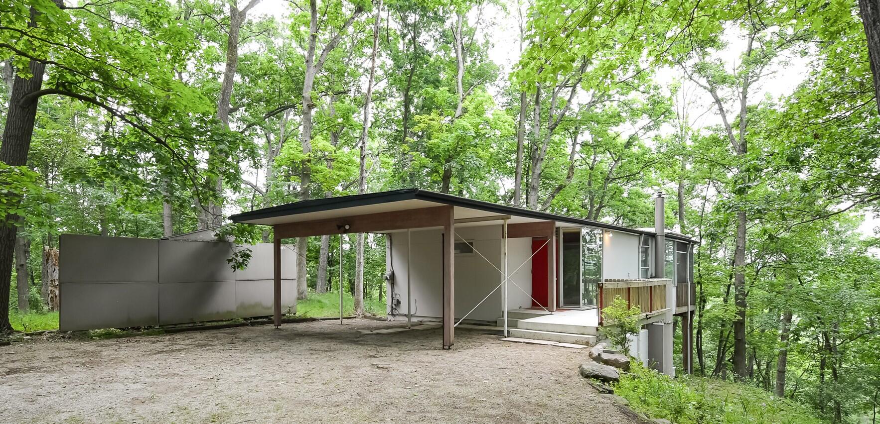 4075 North Delhi Road Ann Arbor, MI 48103 - Photo 2 of 50 Delhi Front view