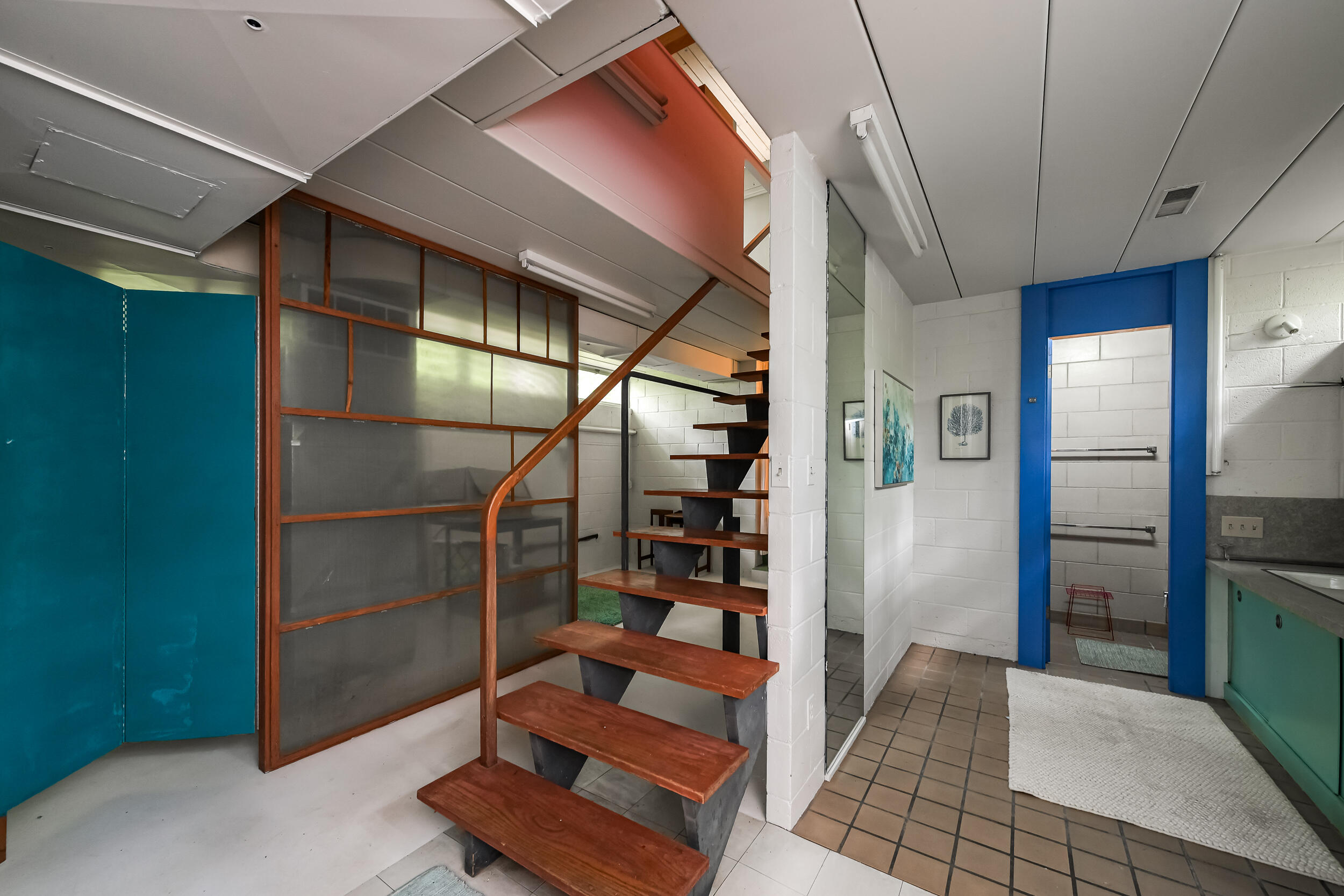 4075 North Delhi Road Ann Arbor, MI 48103 - Photo 24 of 50 delhi stairs