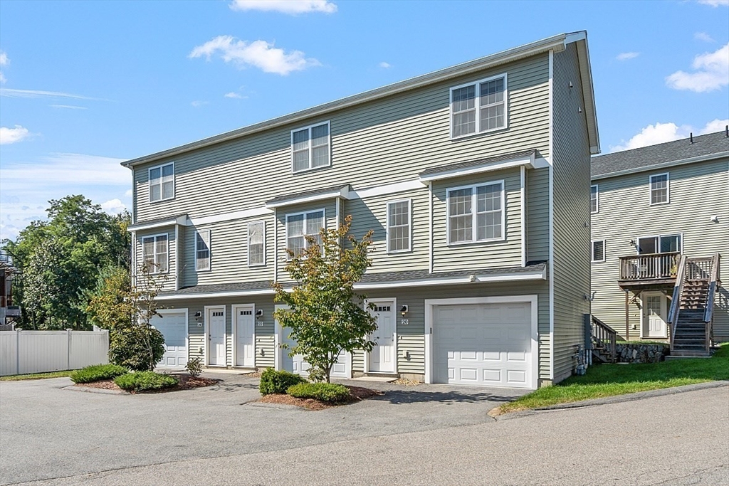 311 Littleton Road, Unit 20 Chelmsford, MA 01824 - Photo 2 of 30