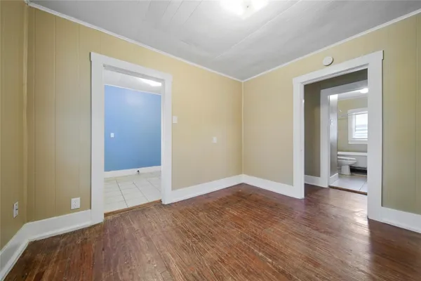 $1,250 | 3301 Dennis Street, Houston, TX 77004