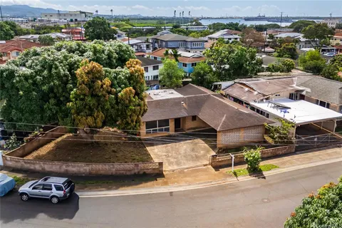 $799,000 | 94-315 Kahuahele Street, Waipahu, HI 96797