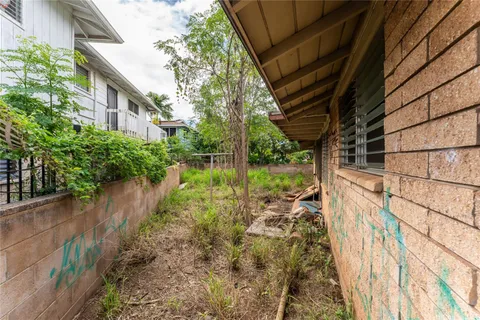 $799,000 | 94-315 Kahuahele Street, Waipahu, HI 96797