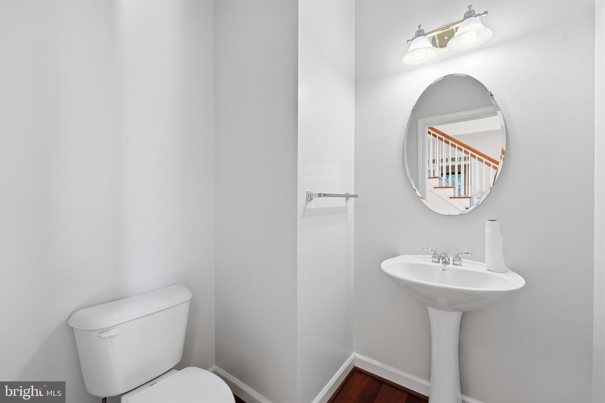 2148 Chestnut Lane Frederick, MD 21702 - Photo 26 of 77 Powder Room