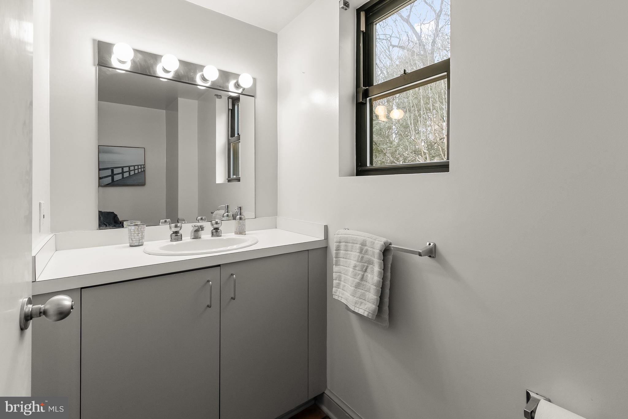 2400 44th Street Northwest Washington, DC 20007 - Photo 23 of 65 Main Level Powder Room Next to Kitchen