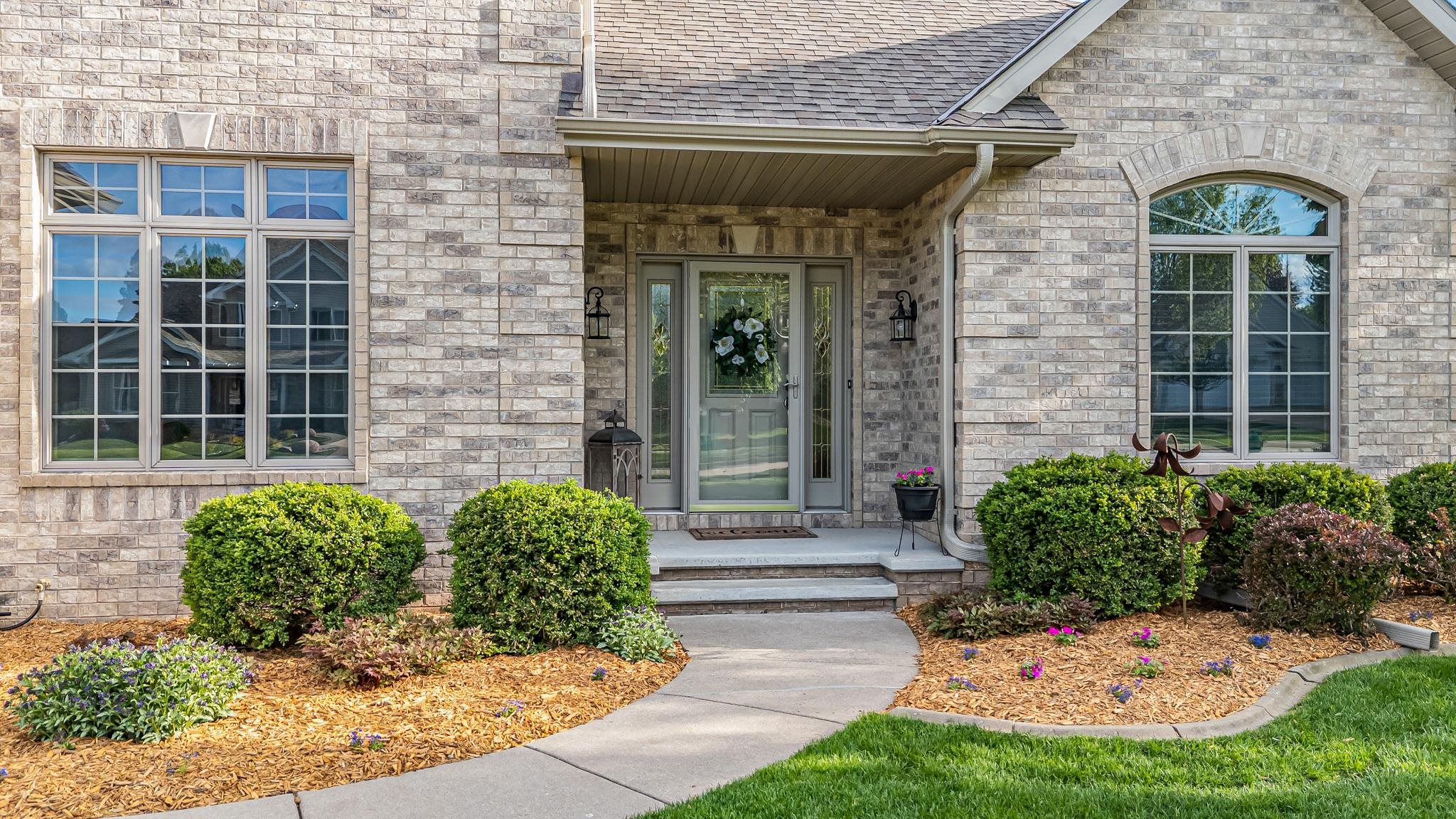 309 Stratford Lane Appleton, WI 54913 - Photo 4 of 85