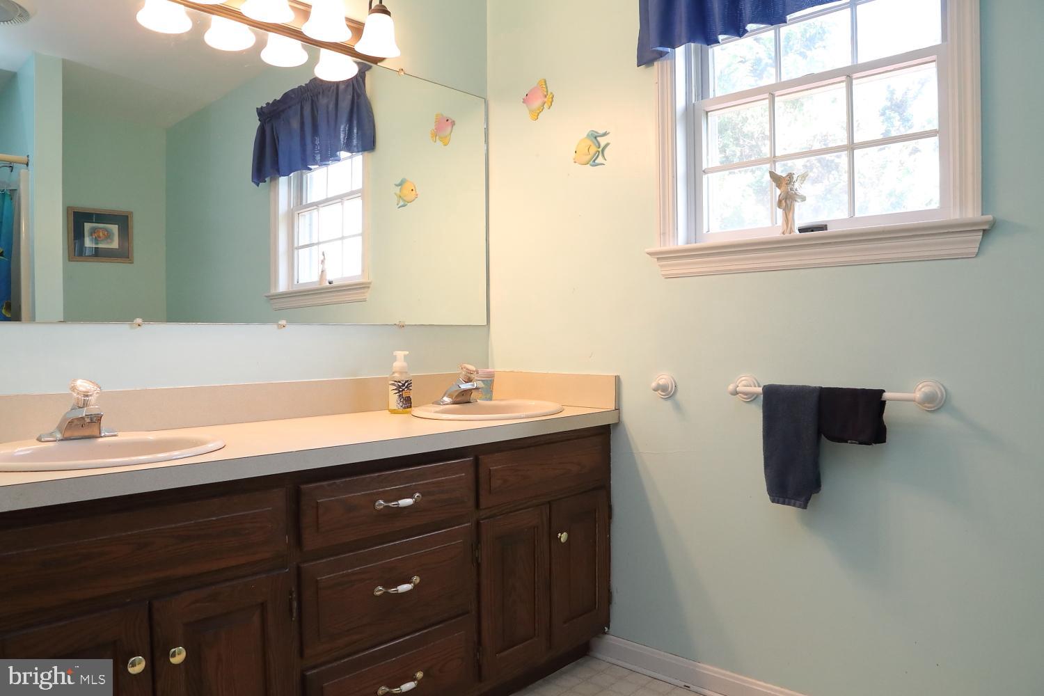 671 Ridgeview Drive Ephrata, PA 17522 - Photo 21 of 27