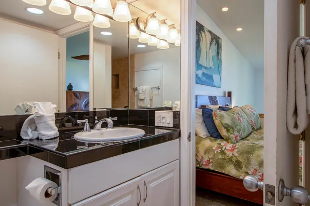 $1,650,000 | 2230 South Kihei Road, Unit 11, Kihei, HI 96753