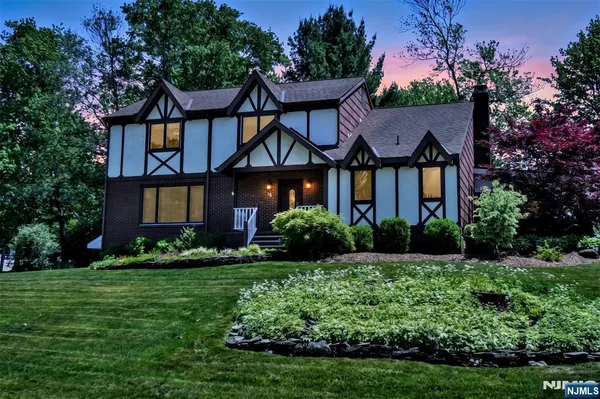 $777,930 | 16 Weeden Drive, West Milford, NJ 07480