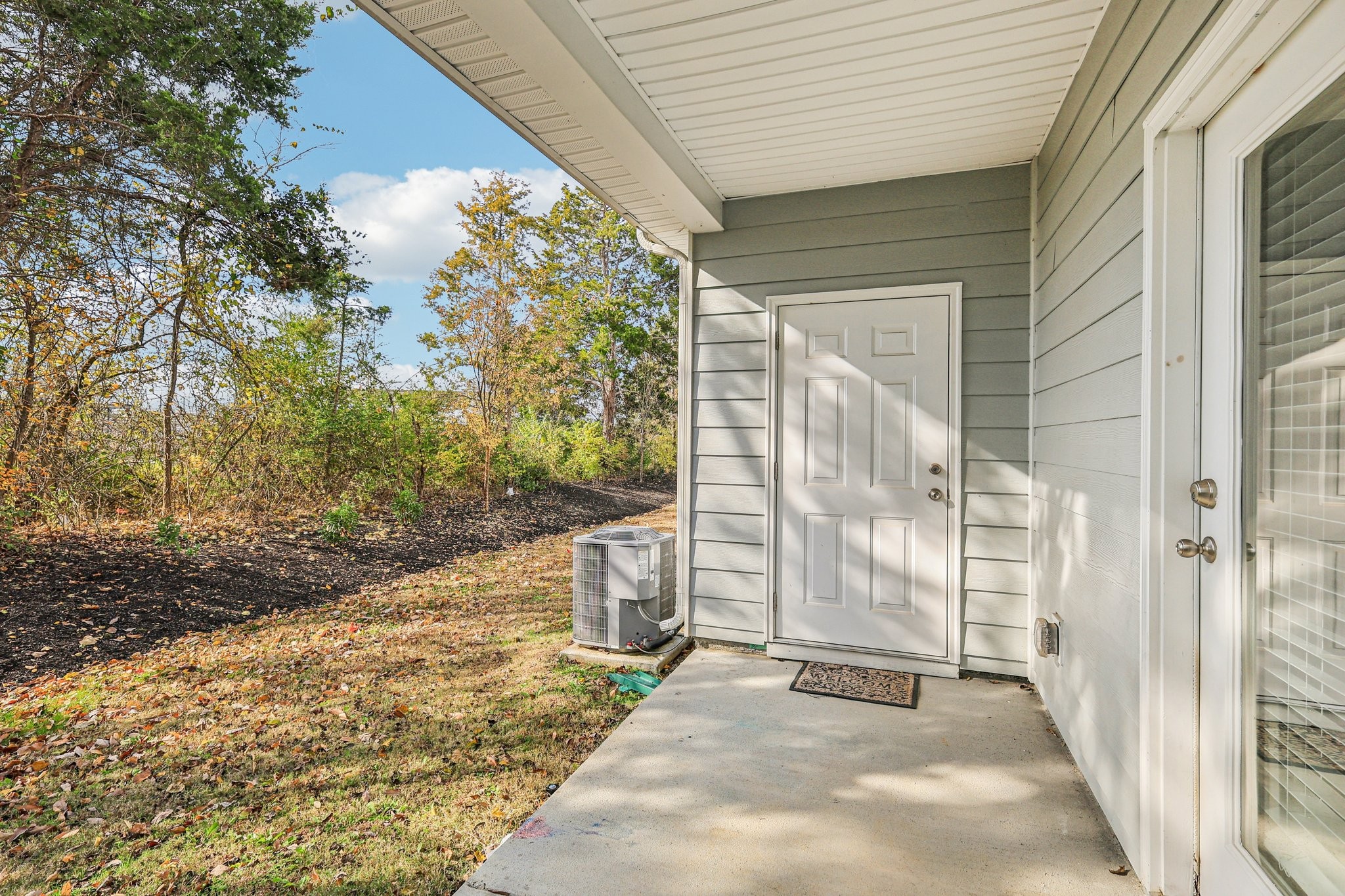 160 Cecil Road Lebanon, TN 37087 - Photo 22 of 23 a view of a door front of a house
