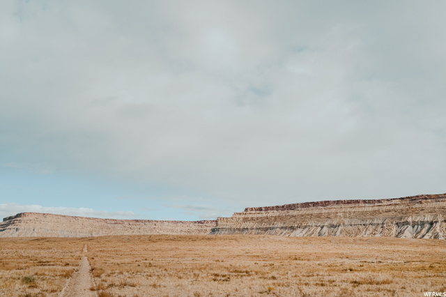 1 Coal Canyon Road Green River, UT 84525 - Photo 4 of 9