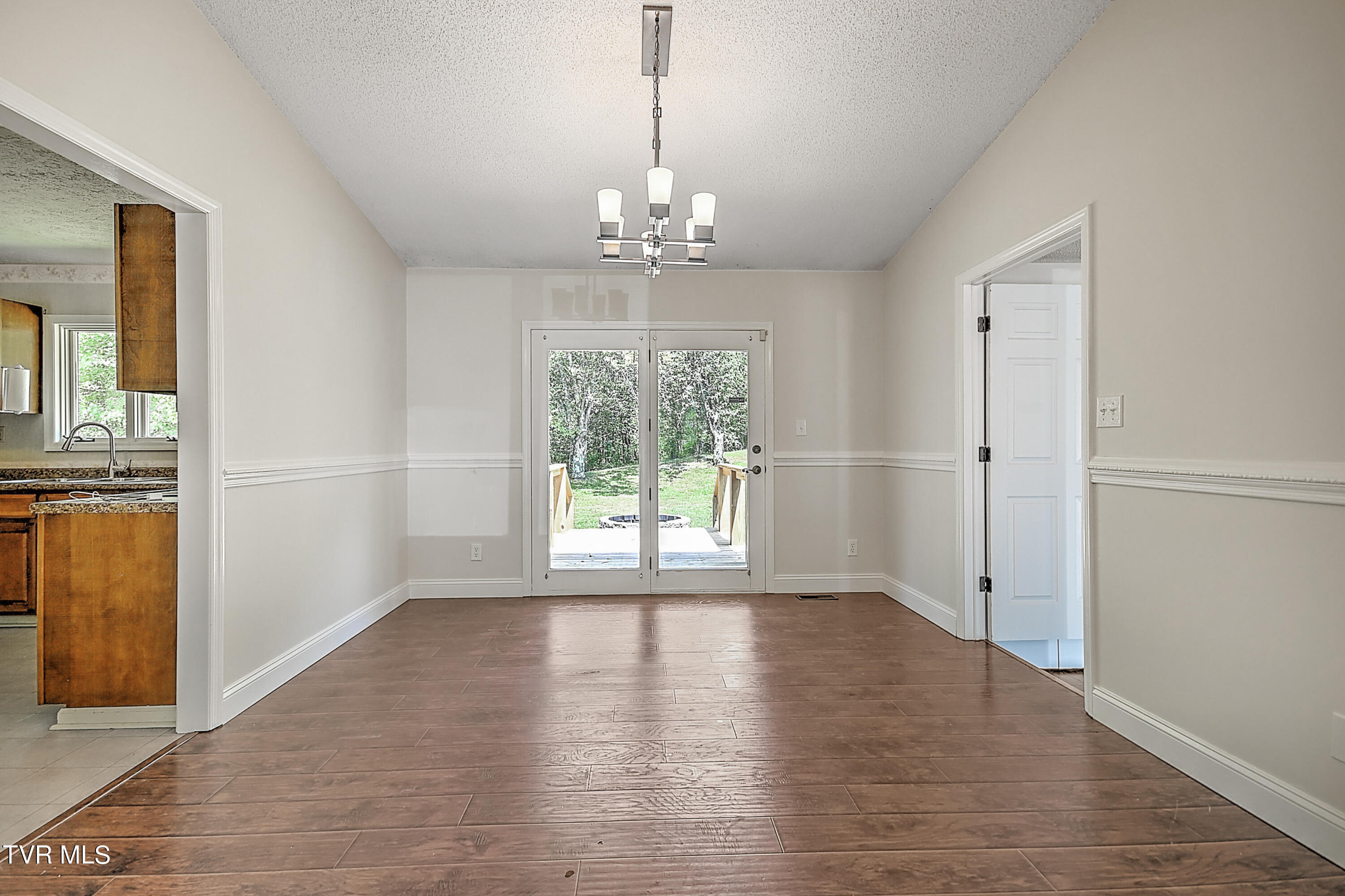 365 Rodefer Hollow Road Blountville, TN 37617 - Photo 13 of 38 365 Rodfer Holllow GN-23