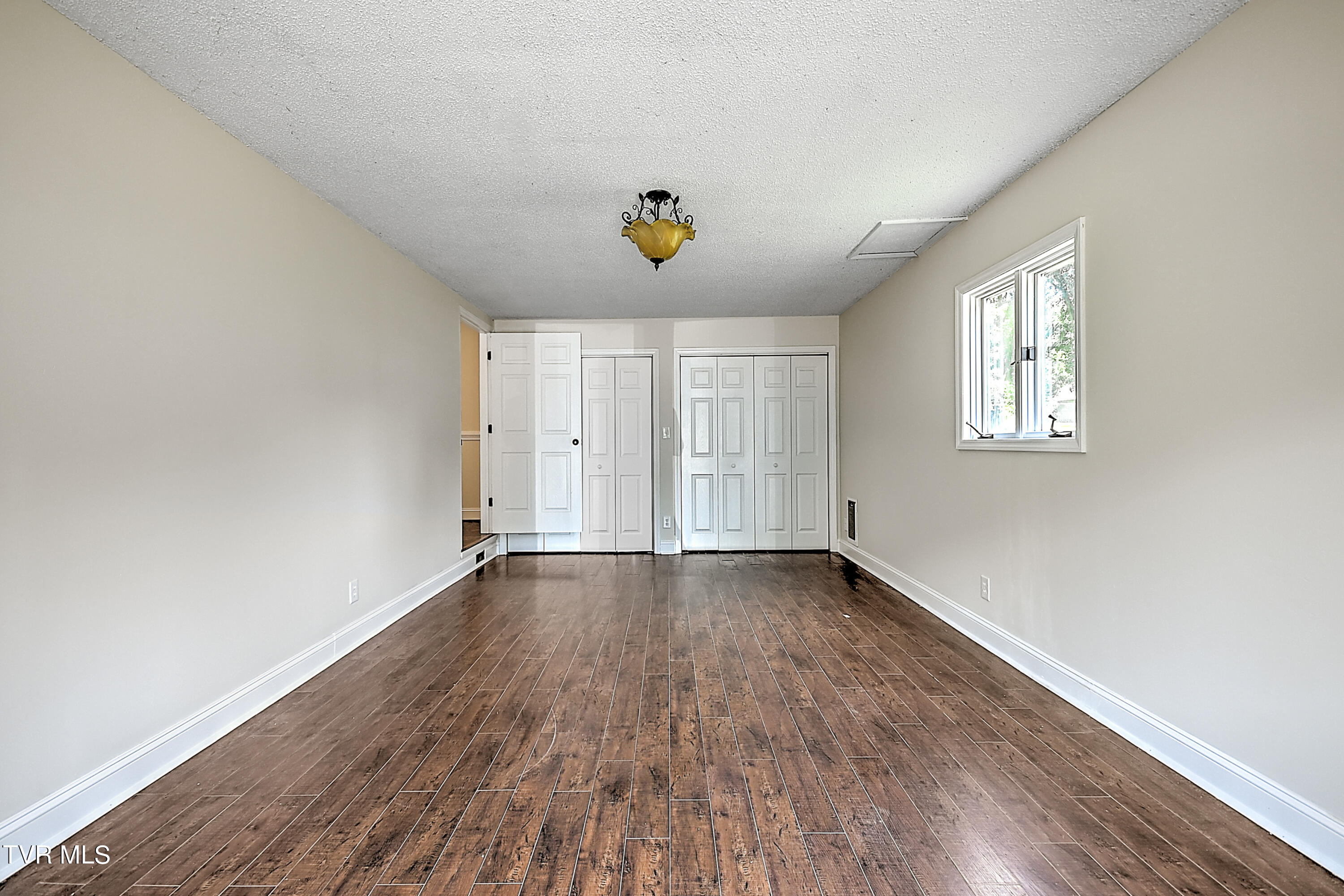 365 Rodefer Hollow Road Blountville, TN 37617 - Photo 17 of 38 365 Rodfer Holllow GN-21