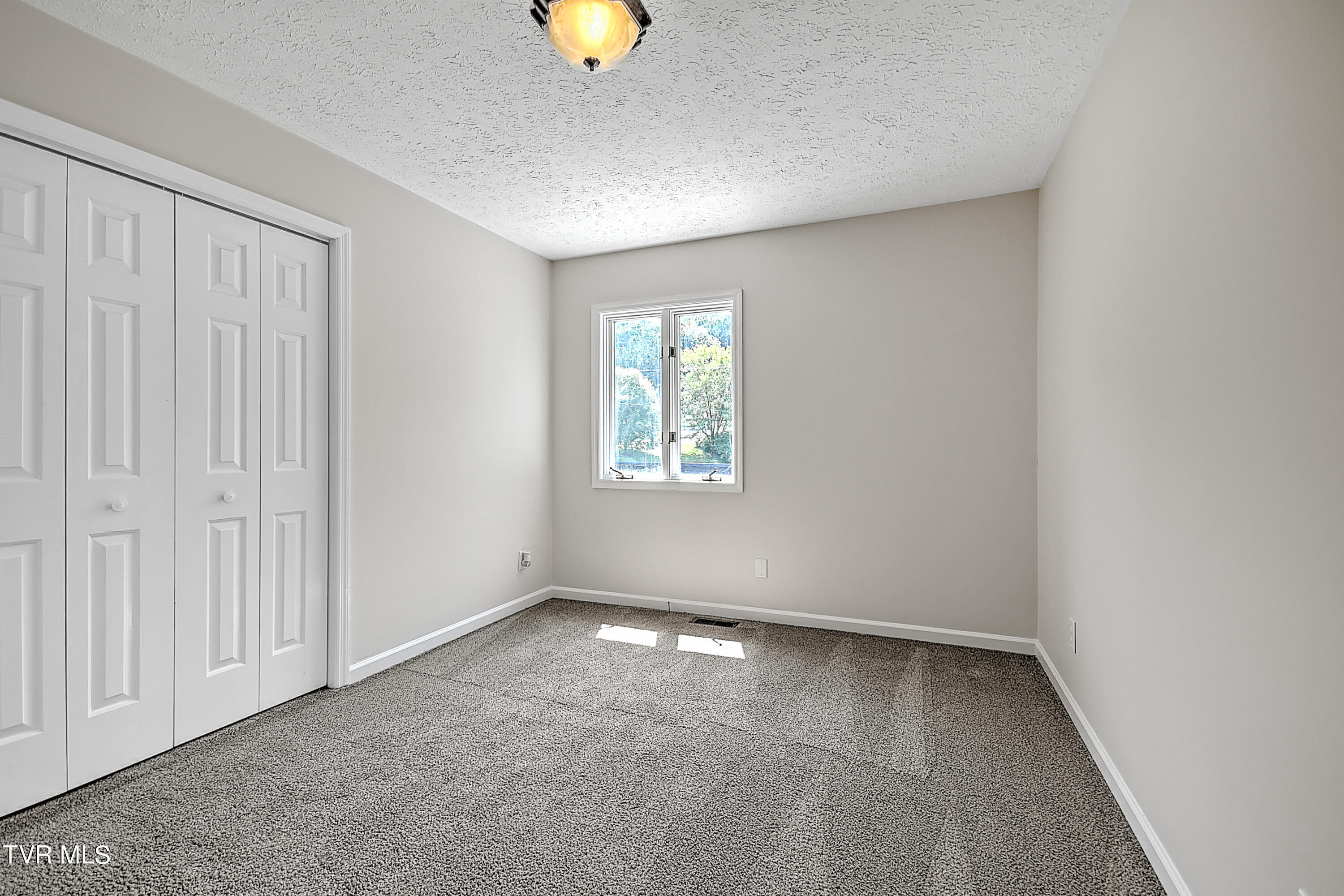 365 Rodefer Hollow Road Blountville, TN 37617 - Photo 30 of 38 365 Rodfer Holllow GN-12