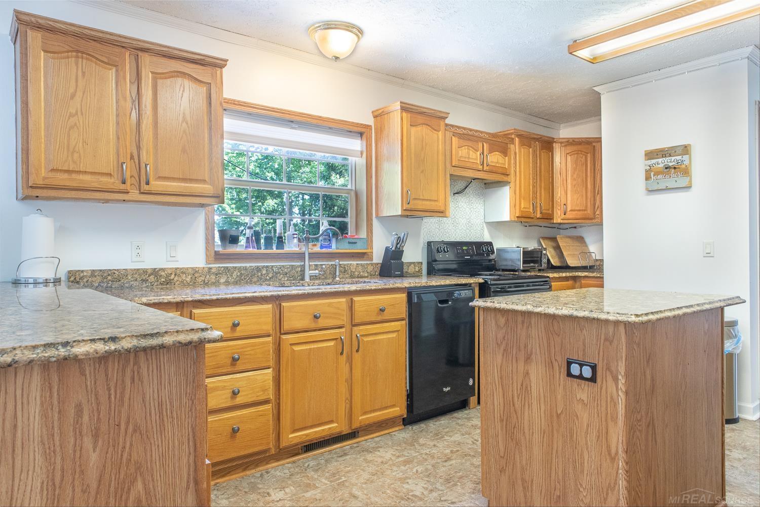 7038 Lakeshore Road Palms, MI 48465 - Photo 24 of 76