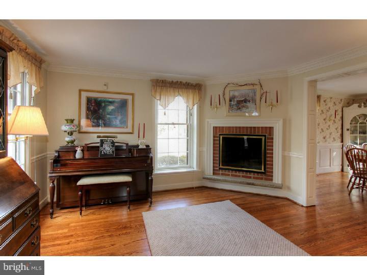 5 Rooftree Road Cherry Hill, NJ 08003 - Photo 4 of 19