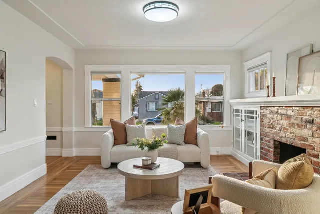 $950,000 | 330 Melven Court, San Leandro, CA 94577