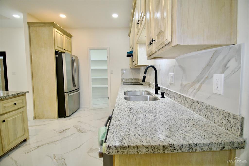 3810 Tower Road Edinburg, TX 78542 - Photo 20 of 25