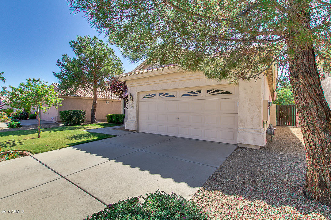 119 West Grandview Road Phoenix, AZ 85022 - Photo 3 of 29 Front
