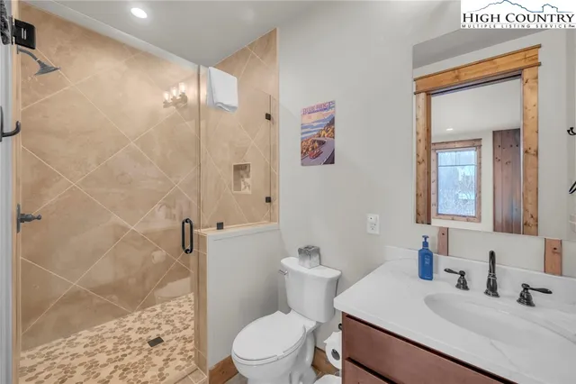 $1,399,900 | 256 High Country Overlook Overlook, Unit OVERLOOK, Banner Elk, NC 28604