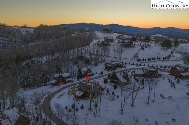 $1,399,900 | 256 High Country Overlook Overlook, Unit OVERLOOK, Banner Elk, NC 28604