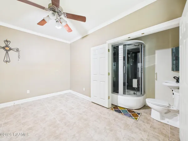 $340,000 | 512 East Villien Avenue, Abbeville, LA 70510