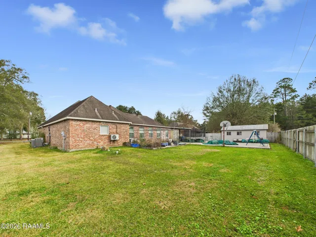 $340,000 | 512 East Villien Avenue, Abbeville, LA 70510