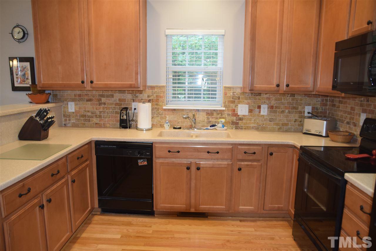 2405 Springfield Park Drive Raleigh, NC 27614 - Photo 11 of 30 Gallery Image 11