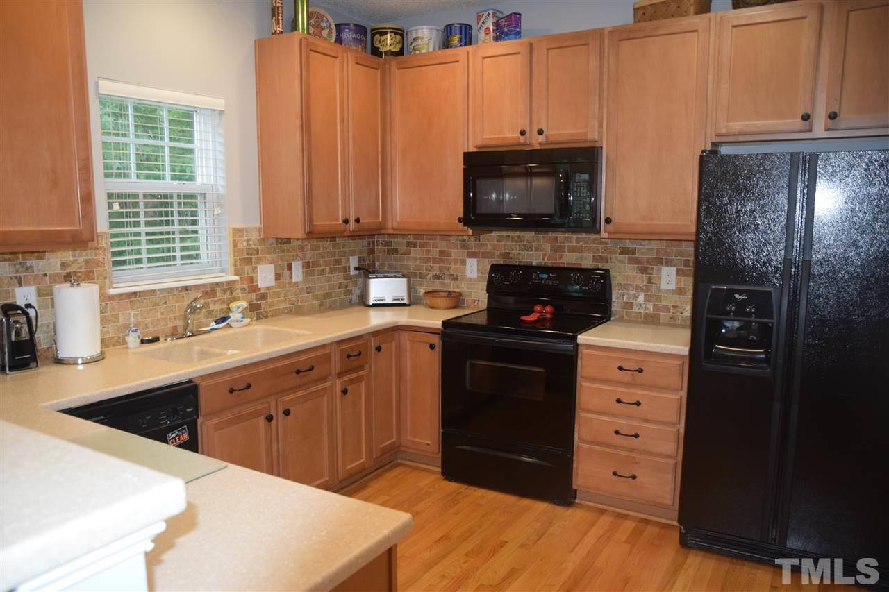 2405 Springfield Park Drive Raleigh, NC 27614 - Photo 12 of 30 Gallery Image 12