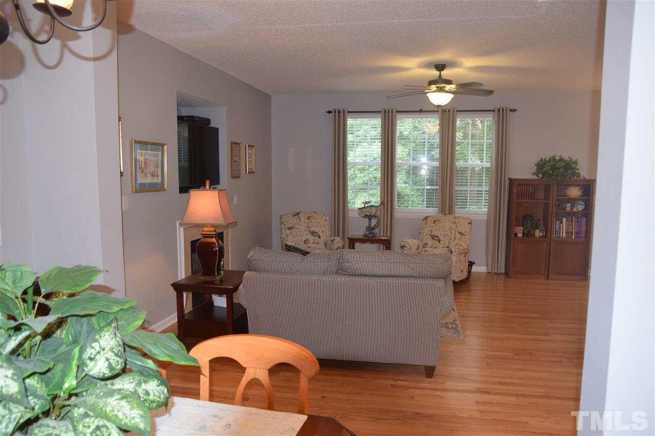 2405 Springfield Park Drive Raleigh, NC 27614 - Photo 4 of 30 Gallery Image 4
