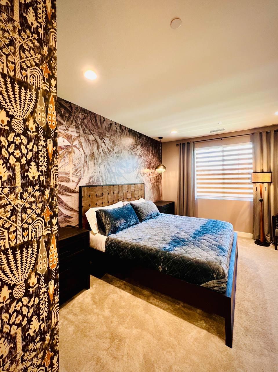 80269 Redstone Way La Quinta, CA 92253 - Photo 24 of 35 a bedroom with a bed and a window