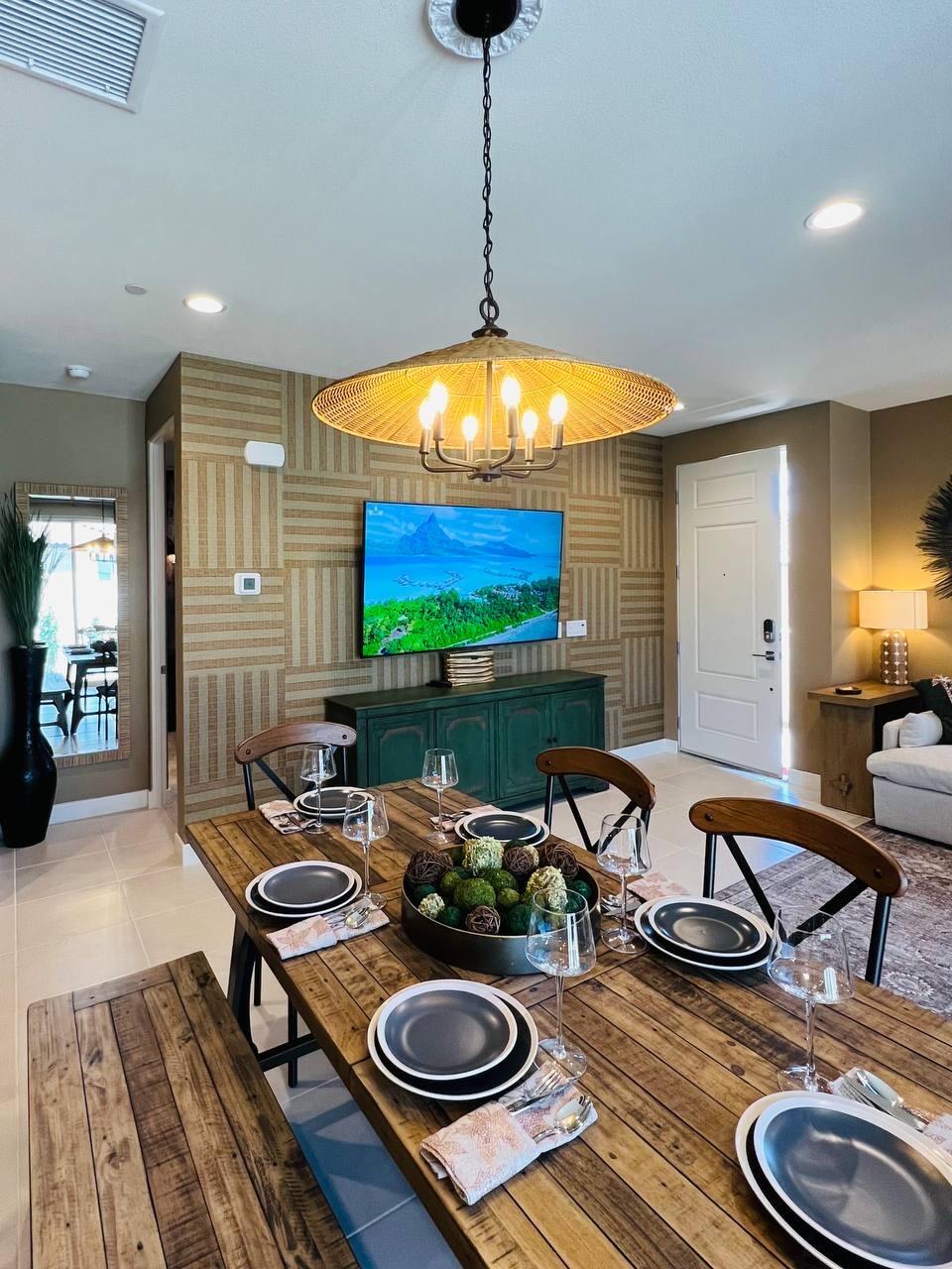 80269 Redstone Way La Quinta, CA 92253 - Photo 3 of 35 a room with furniture and a swimming pool