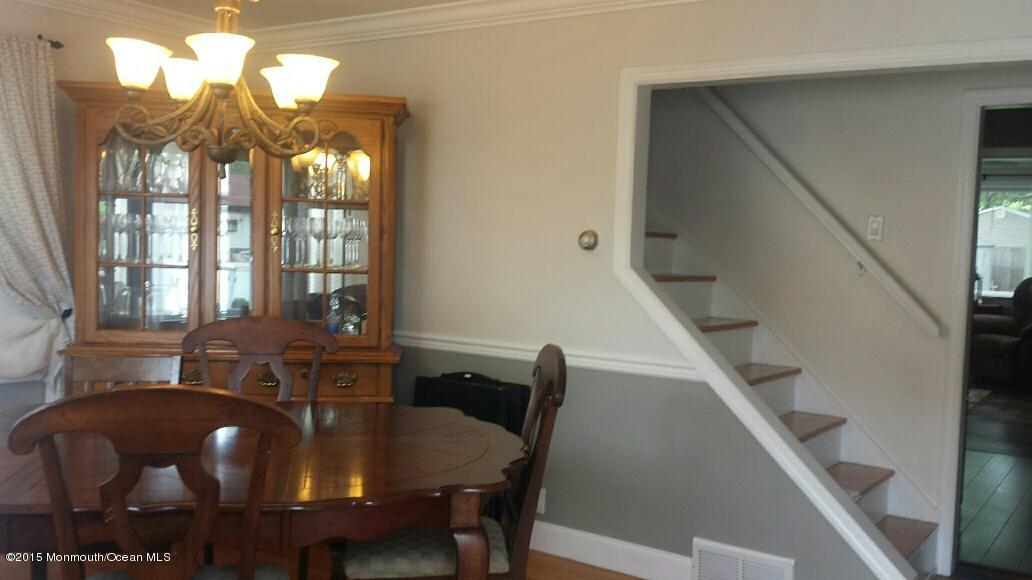 74 Walling Terrace Keyport, NJ 07735 - Photo 7 of 21 74walling11