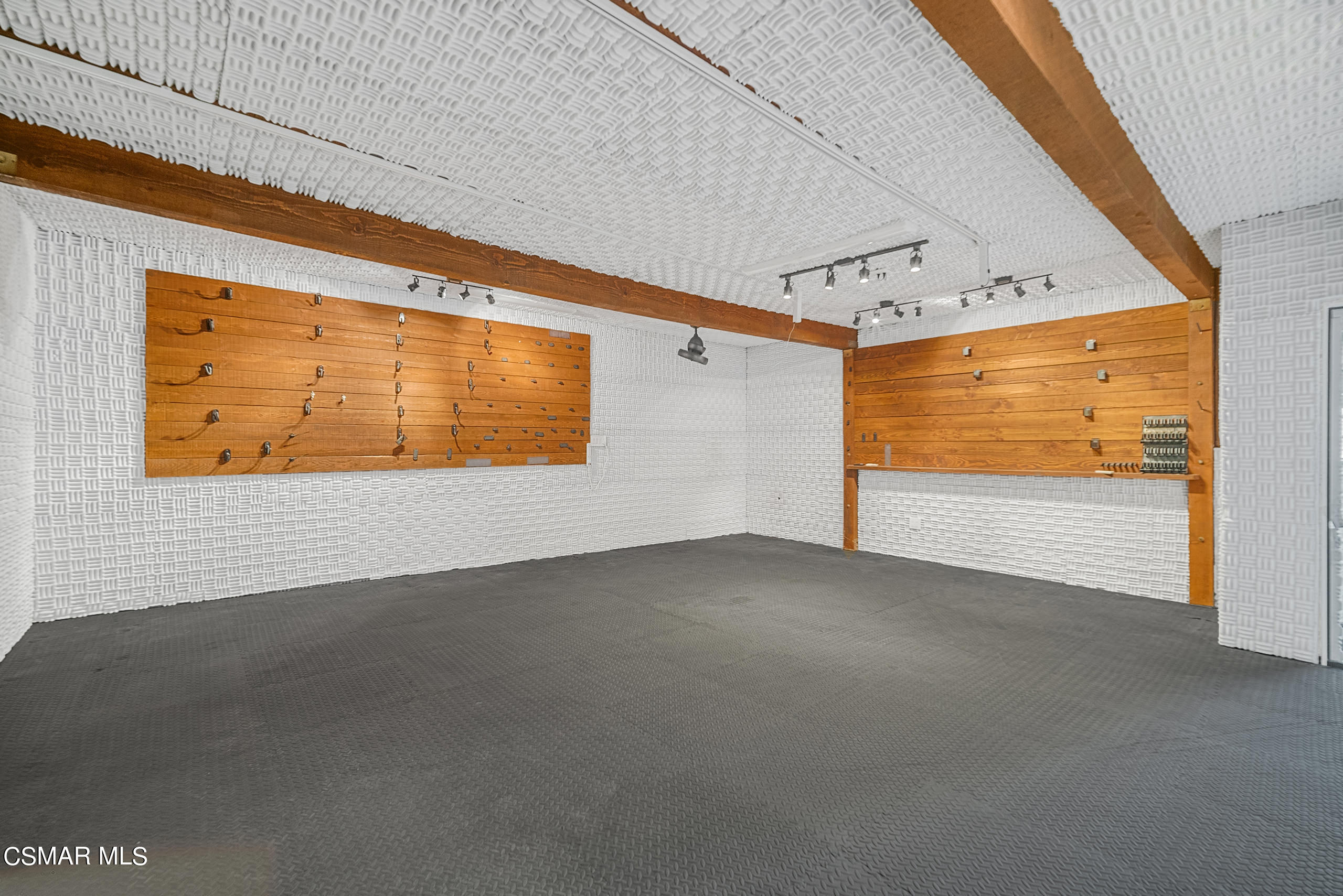 11875 Pradera Road Camarillo, CA 93012 - Photo 48 of 58 a view of an empty room