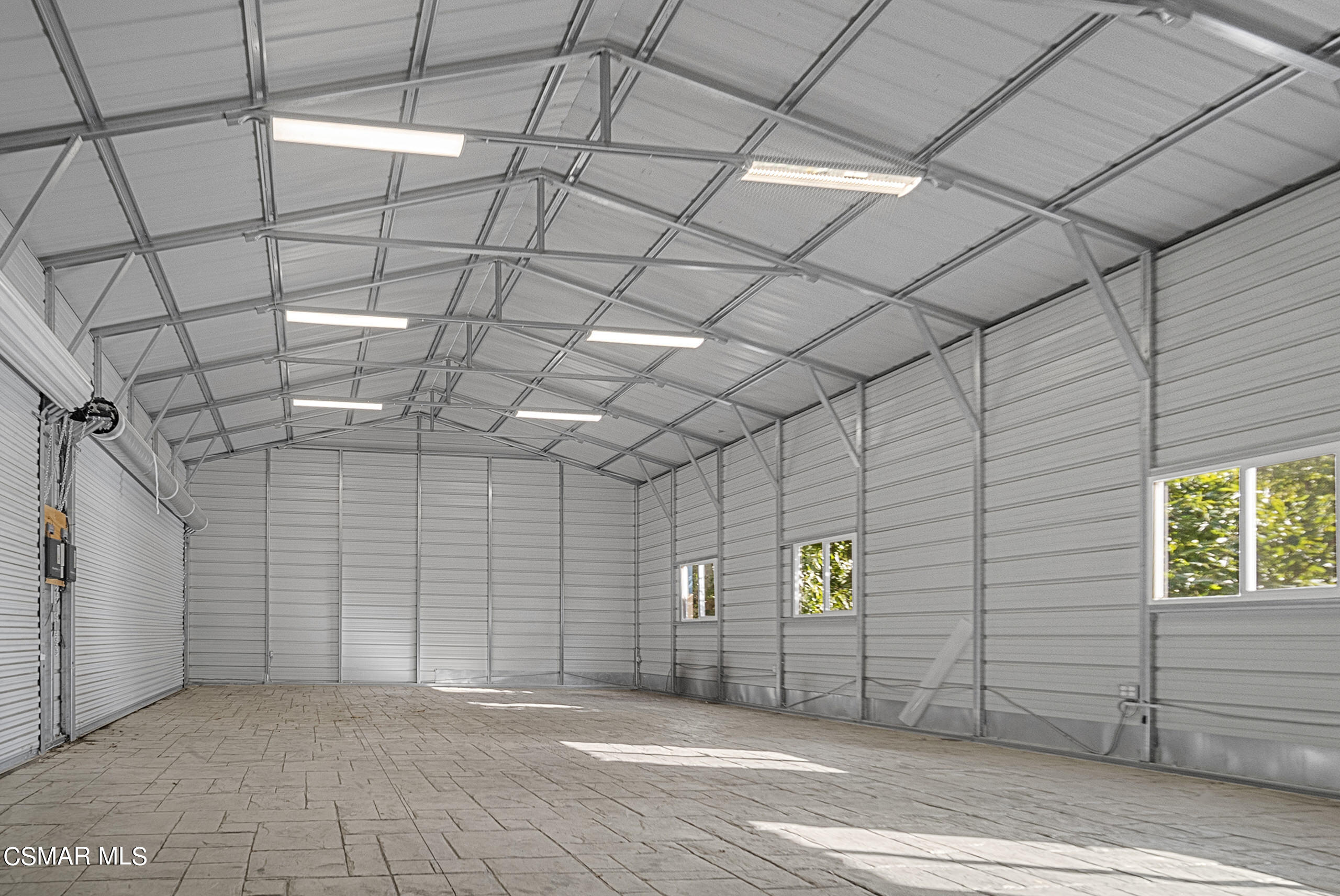 11875 Pradera Road Camarillo, CA 93012 - Photo 53 of 58 a view of a garage