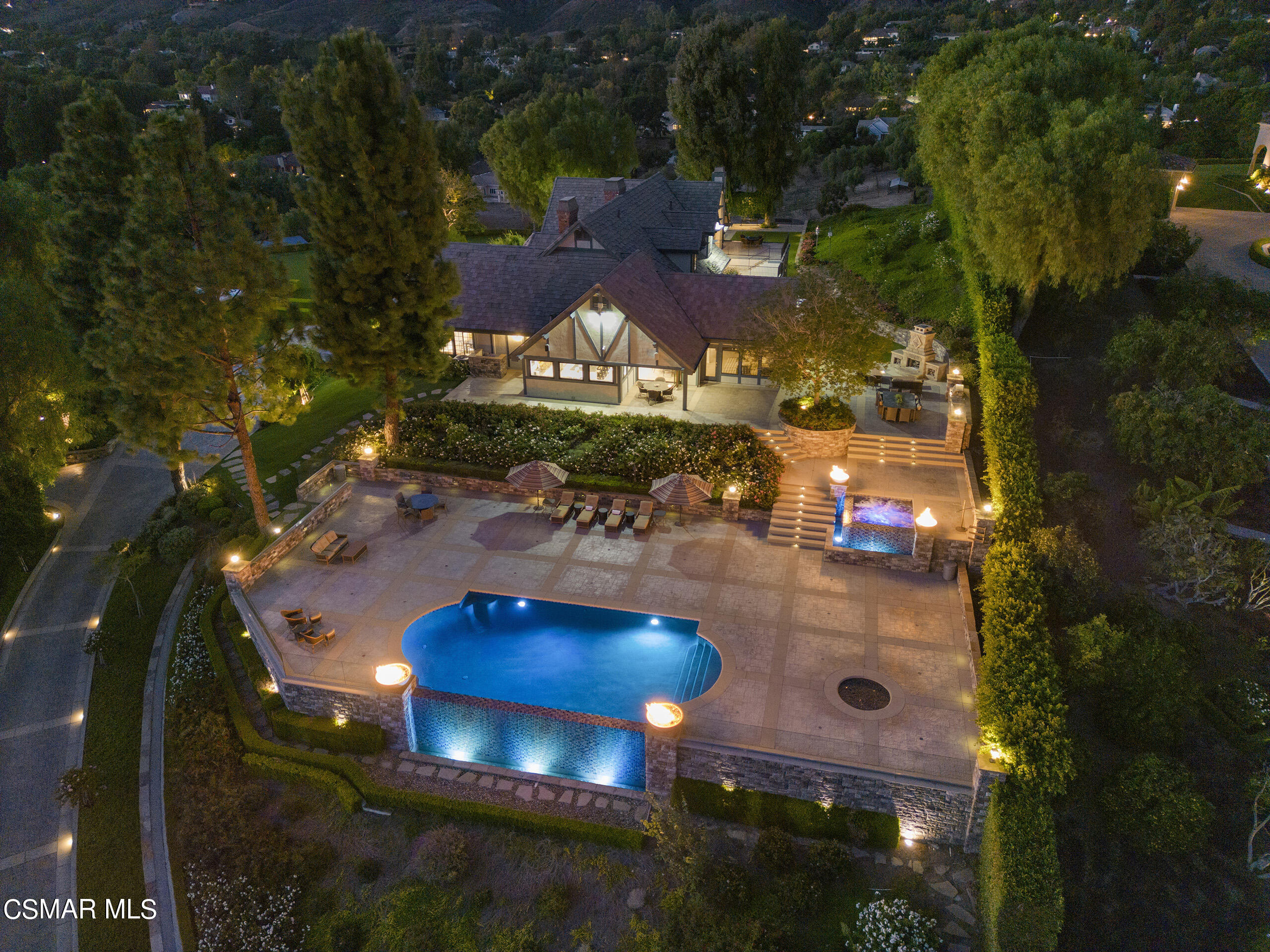 11875 Pradera Road Camarillo, CA 93012 - Photo 8 of 58 Privacy and elegance