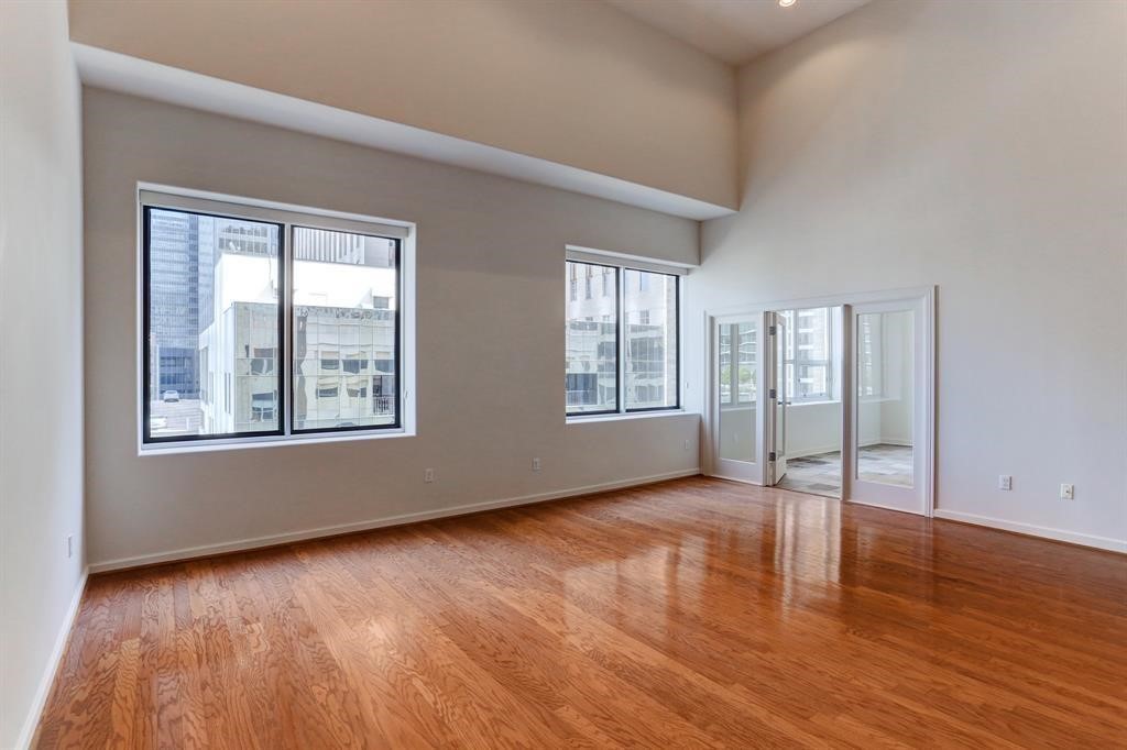 914 Main Street, Unit 1111 Houston, TX 77002 - Photo 2 of 22