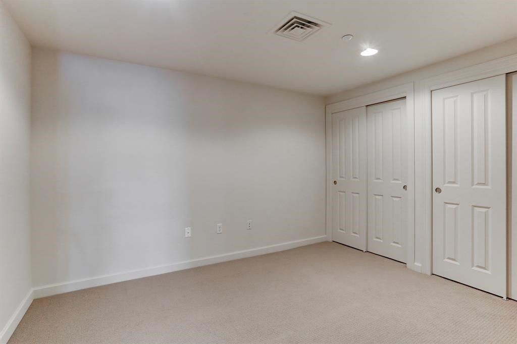 914 Main Street, Unit 1111 Houston, TX 77002 - Photo 9 of 22