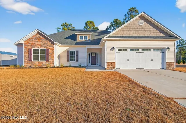 $349,900 | 174 Finch Lane, New Bern, NC 28560
