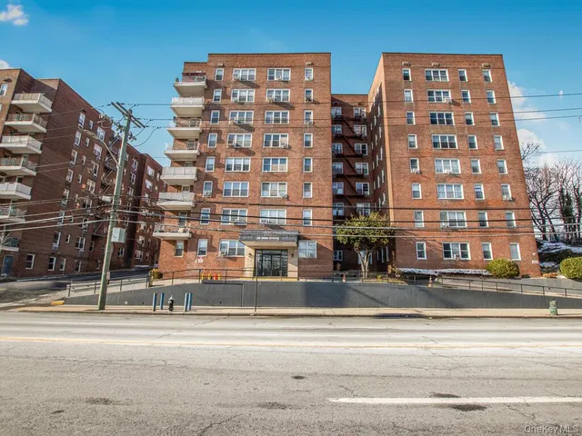 $99,000 | 365 Bronx River Road, Unit 2C, Yonkers, NY 10704