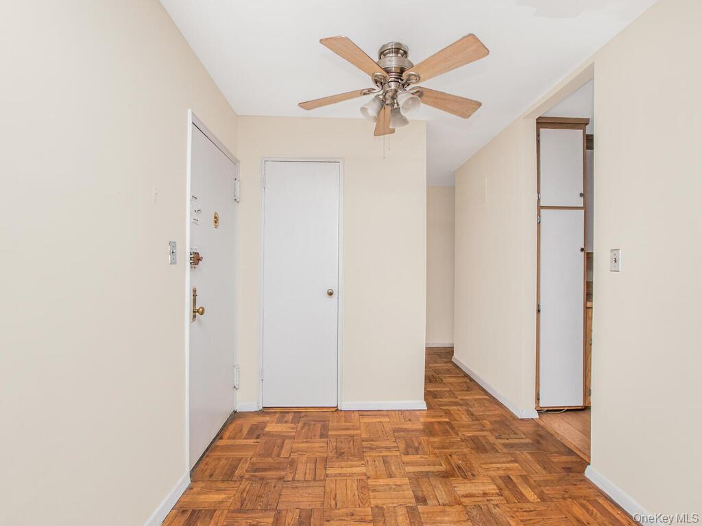 365 Bronx River Road, Unit 2C Yonkers, NY 10704 - Photo 3 of 10 Studio apartment