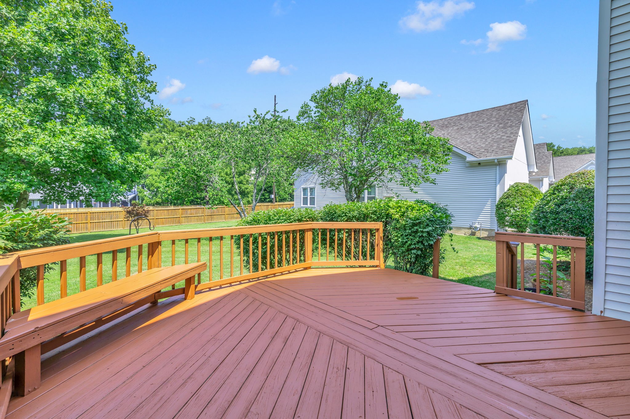 104 Hicks Road Nashville, TN 37221 - Photo 39 of 41 a balcony with wooden floor and fence