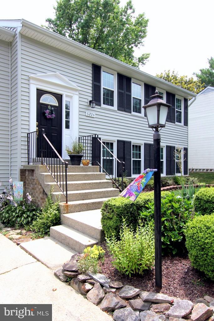 6224 Plaited Reed Columbia, MD 21044 - Photo 4 of 41 Gallery Image 4