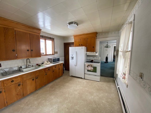32 Vernon Street Waltham, MA 02453 - Photo 12 of 33