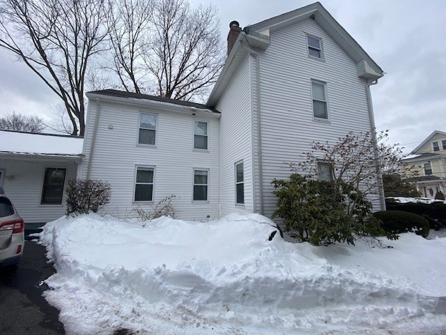 32 Vernon Street Waltham, MA 02453 - Photo 4 of 33