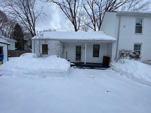 32 Vernon Street Waltham, MA 02453 - Photo 7 of 33