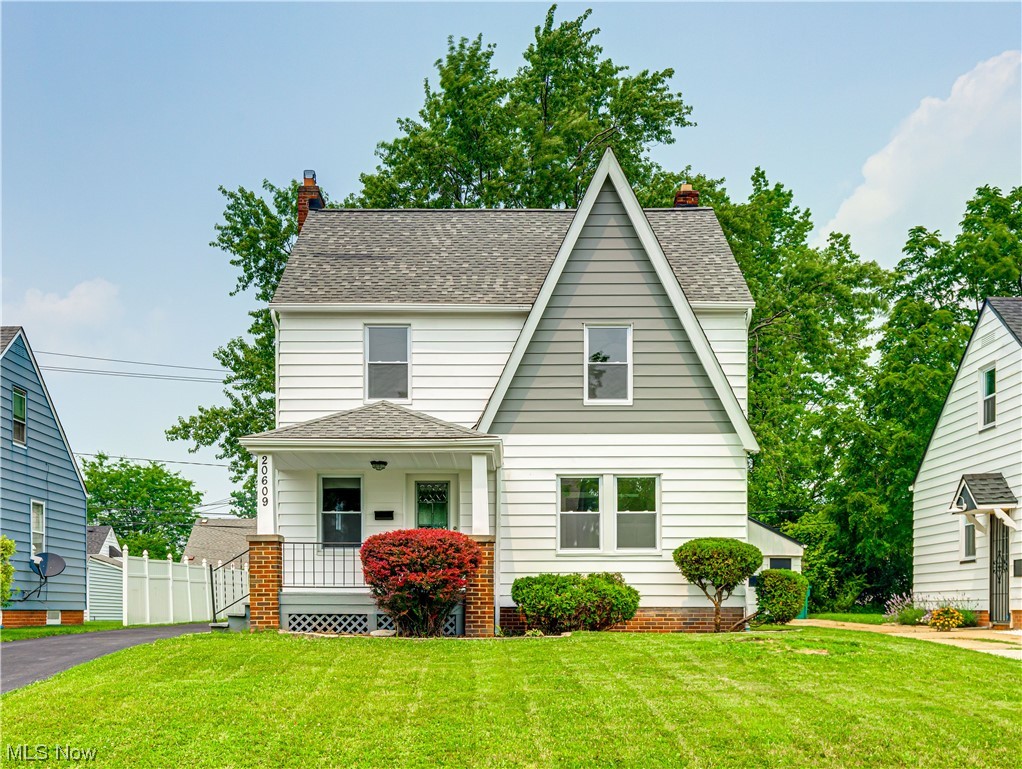 20609 Franklin Road Maple Heights, OH 44137 - Photo 1 of 25 Gallery Image 1
