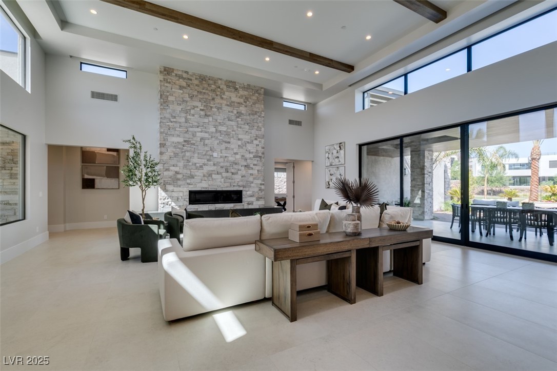 40 Reflection Shores Lane Henderson, NV 89011 - Photo 7 of 48