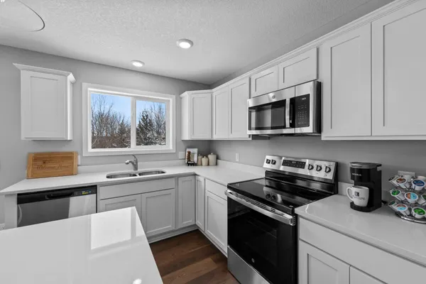 $489,860 | 6649 167th Street West, Lakeville, MN 55068