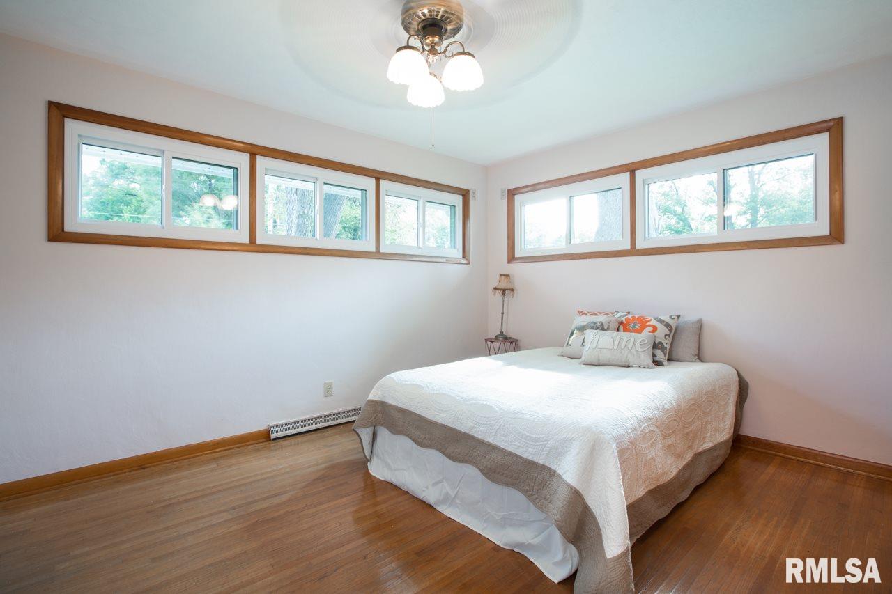 1515 East Resthaven Road Peoria, IL 61615 - Photo 15 of 31 Gallery Image 15