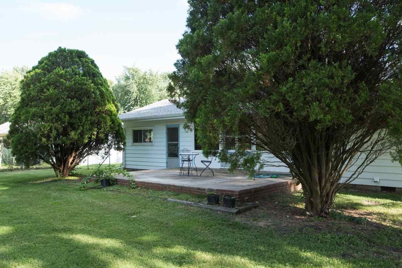 1515 East Resthaven Road Peoria, IL 61615 - Photo 28 of 31 Gallery Image 28